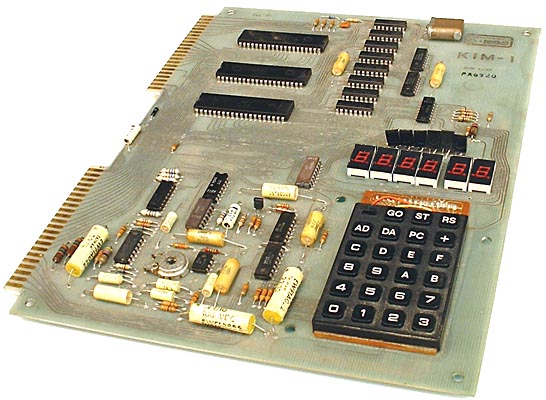 Процессор Терминатора, Бендера, Денди и Apple 2: MOS 6502 - 4