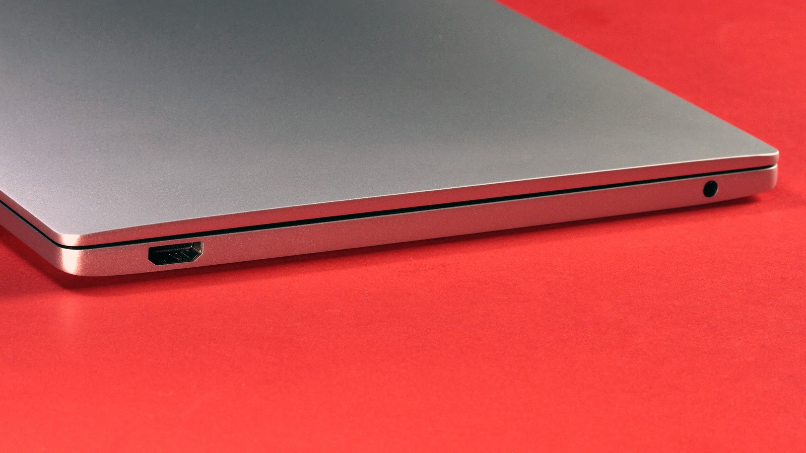 Xiaomi Mi Notebook Air 12.5 — почти макбук, но… - 2