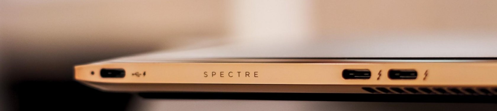 Технологии и дизайн в одном устройстве. Ноутбук HP Spectre 13 - 31