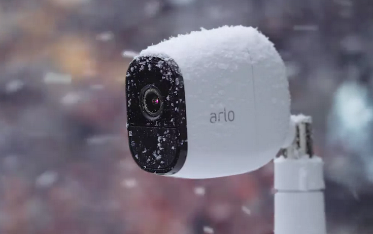 Камера наблюдения Netgear Arlo Pro стоит $250