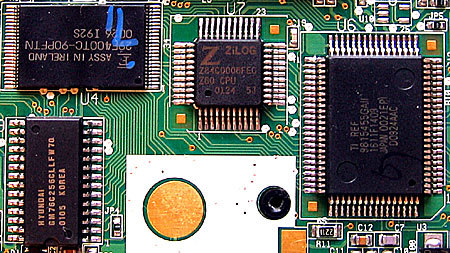 Texas Instruments, или как 20 лет продавать вычислительное устройство с 40-летним процессором - 1