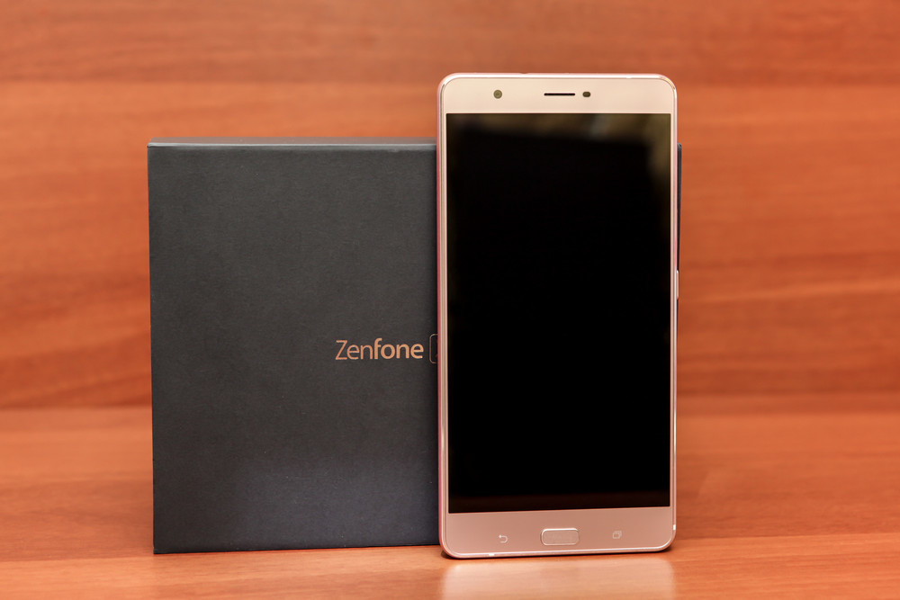 Гигант в руке: обзор смартфона ASUS ZenFone 3 Ultra - 21