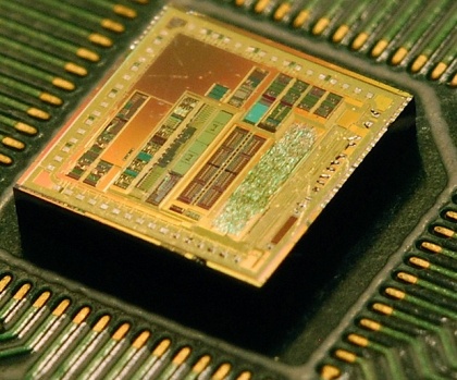 Foxconn попробует себя в производстве полупроводников