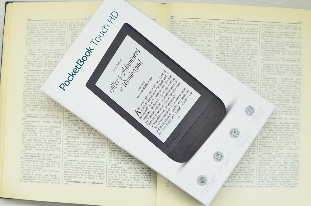 Обзор флагманского ридера PocketBook 631 Touch HD с экраном E Ink Carta - 1