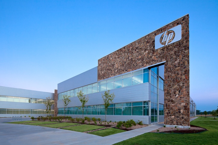 Компания HP заработала за квартал 12,7 млрд долларов