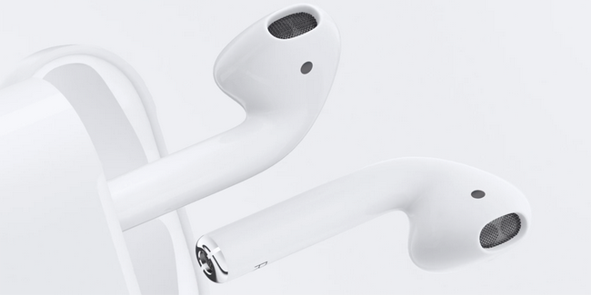 Тим Кук пообещал начать отгрузки наушников AirPods через несколько недель