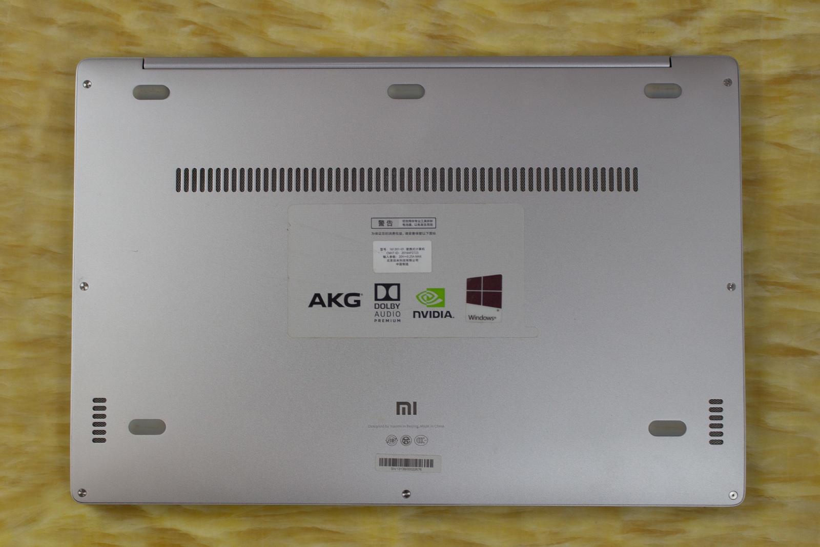 Xiaomi Mi Air 13 Laptop — еще один отличный китайский ноутбук, совершенно непохожий на Macbook - 8