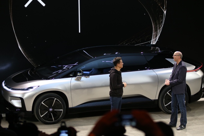 Электромобиль Faraday Future FF91 отнял у Tesla Model S P100D звание самого динамичного серийного автомобиля