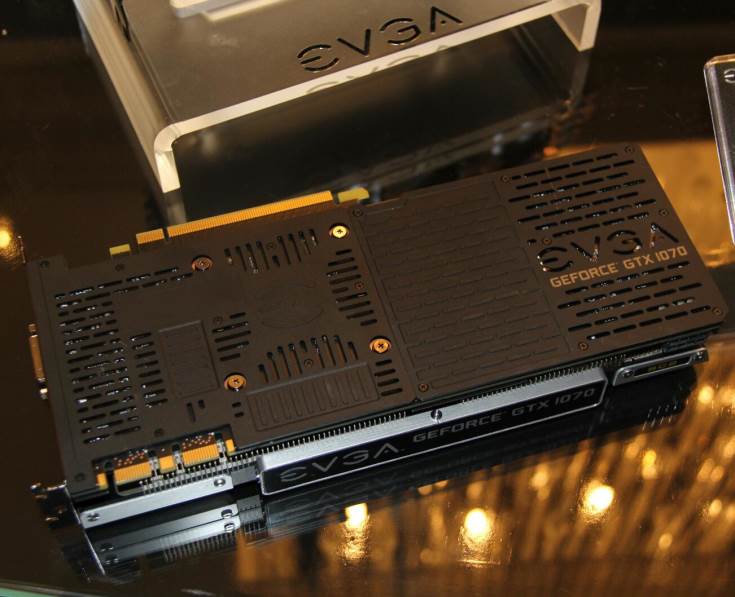 3D-карты EVGA GeForce GTX 1080 и 1070 с новым охладителем iCX 