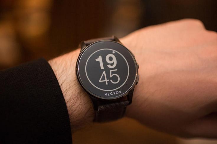 Fitbit покупает компанию Vector Watch