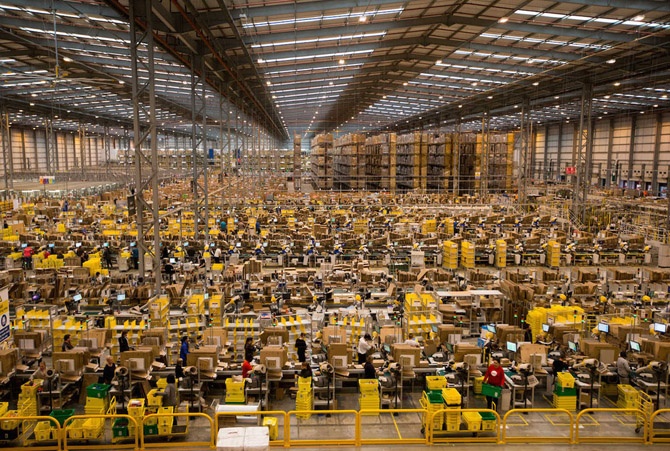 Amazon намерена создать огромное количество новых рабочих мест