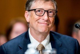 Билл Гейтс считает, что роботы должны платить налоги - 1
