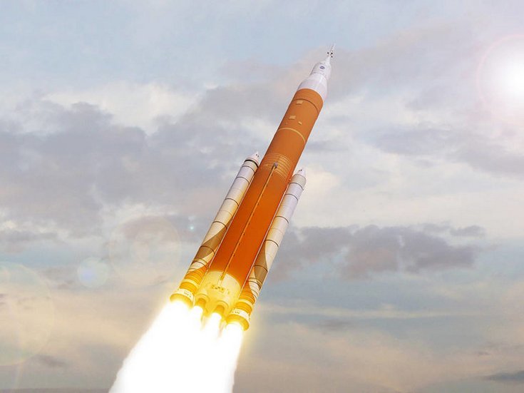 Ракета-носитель SLS может совершить первый запуск лишь в 2021 году