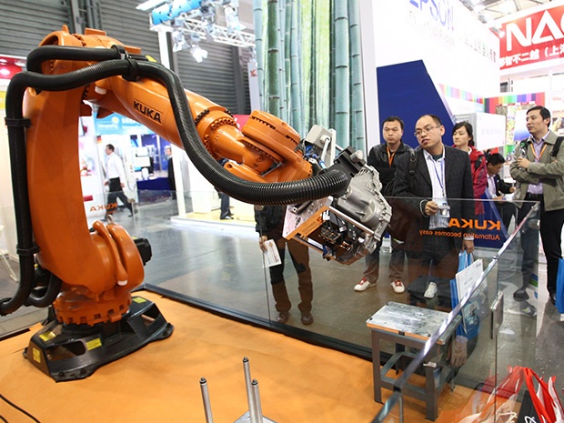 Китайская фабрика заменила 90% сотрудников роботами и получила прирост производительности в 250% - 2