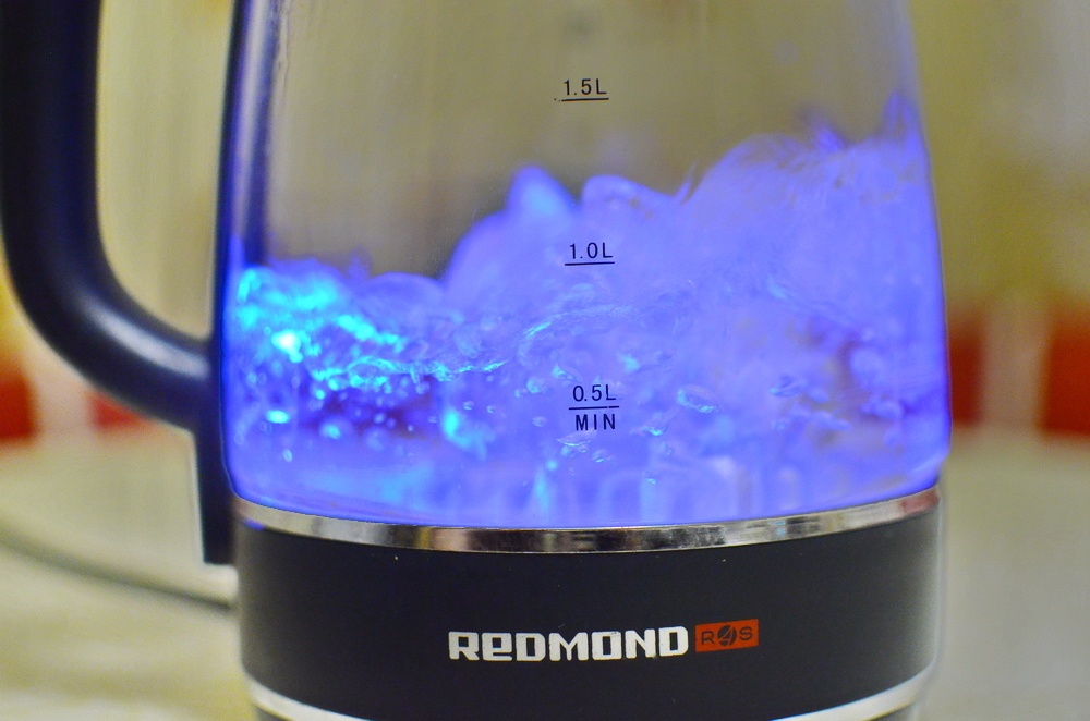 Умный чайник с разноцветной подсветкой: обзор REDMOND SkyKettle G200S - 24