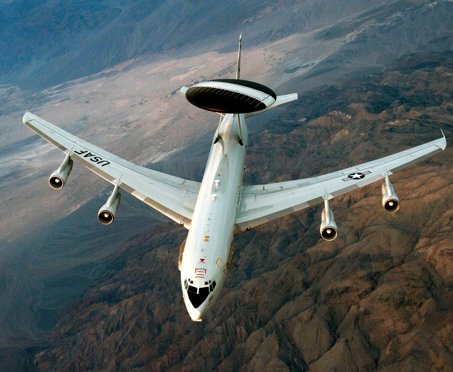 В новых компьютерах самолетов-радаров E-3G ВВС США нашли уязвимости - 2