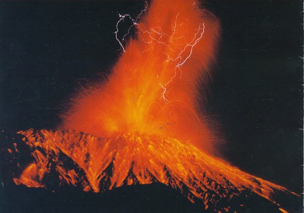 Удивительные вулканические молнии - 6
