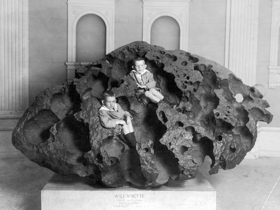 6 крупнейших метеоритов, обнаруженных на Земле