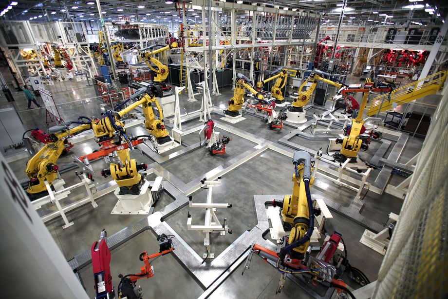 Американские ученые: промышленные роботы ликвидируют рабочие места в США, а не дают новые - 3