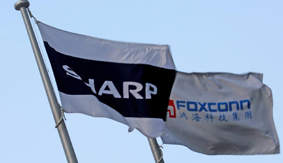 Foxconn поможет Sharp вернуться на рынок ПК