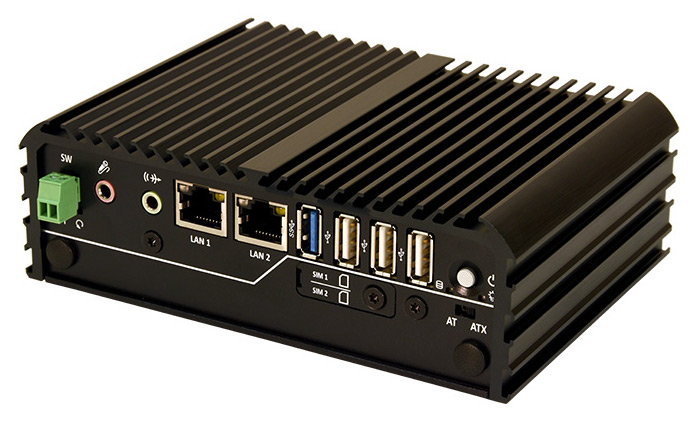 Оснащение LPC-815 включает два порта Gigabit Ethernet