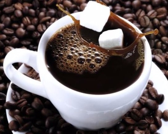 Кофе нельзя пить без сахара
