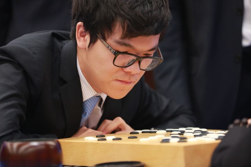 AlphaGo выиграл второй из трех матчей с чемпионом мира по го Кэ Цзе - 1