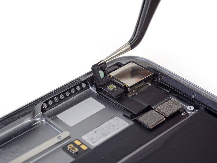 Новый  Apple iPad Pro заработал у iFixit лишь два балла