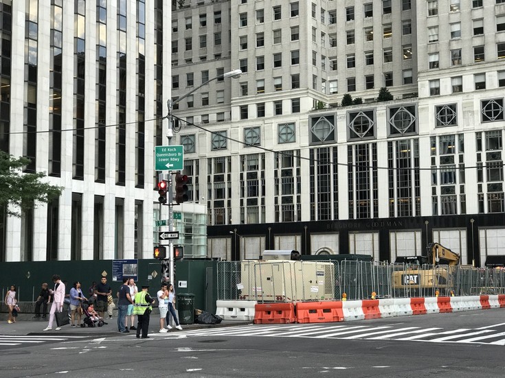 Apple Store на Пятой авеню откроется лишь через год