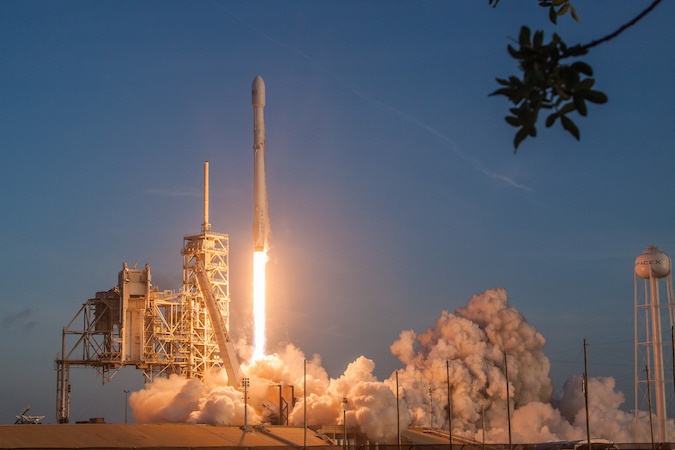 ВВС США выбирает SpaceX для пятого полета космоплана X-37B - 3