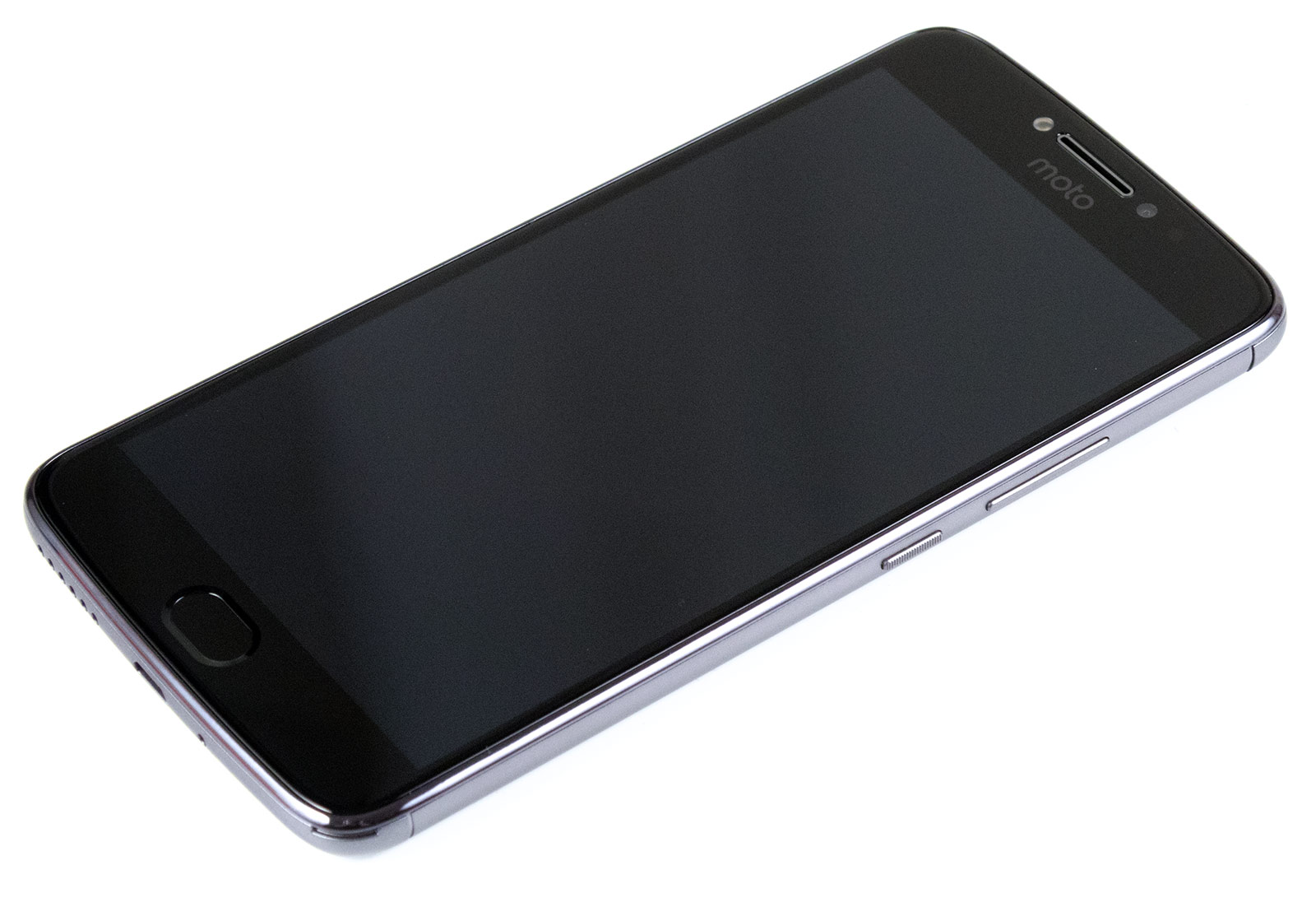 Обзор смартфона Moto E Plus: 5000 мАч в тонком корпусе - 3
