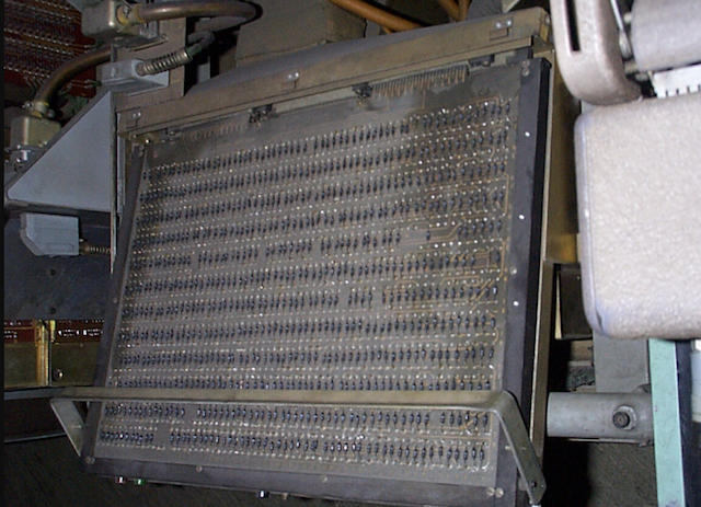 Первые персональные вычислительные машины: LPG-30, Bendix G-15 - 7