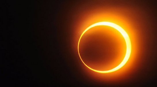 Британские ученые объяснили, почему нельзя смотреть на затмение Солнца через телескоп