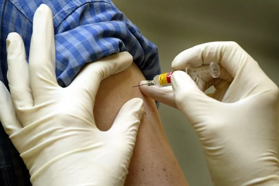 Онкобольным в Сан-Диего вводили вакцину против оспы