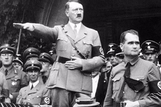Историки доказали, что Гитлер был увлечен сатанизмом