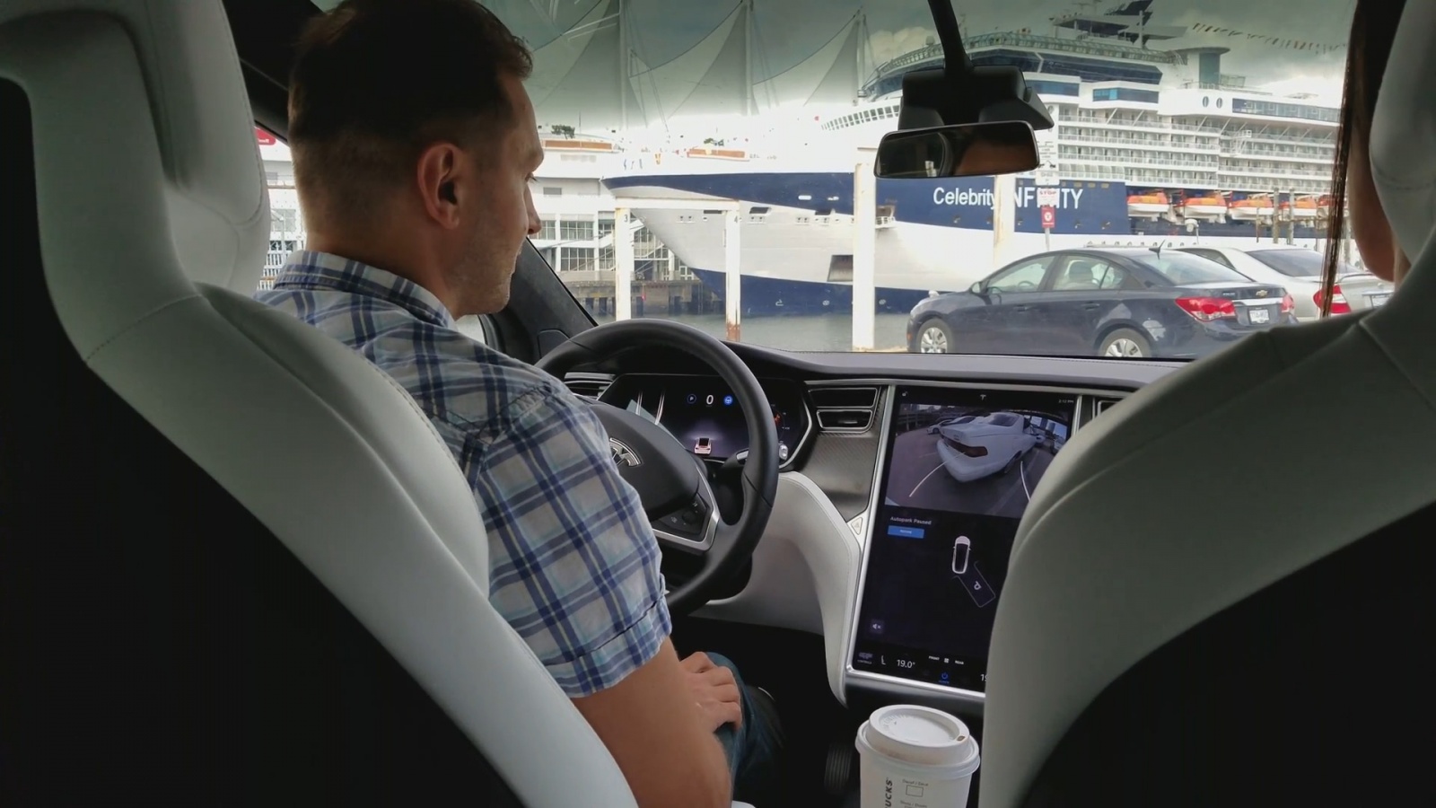 Test Drive Tesla Model X - 10