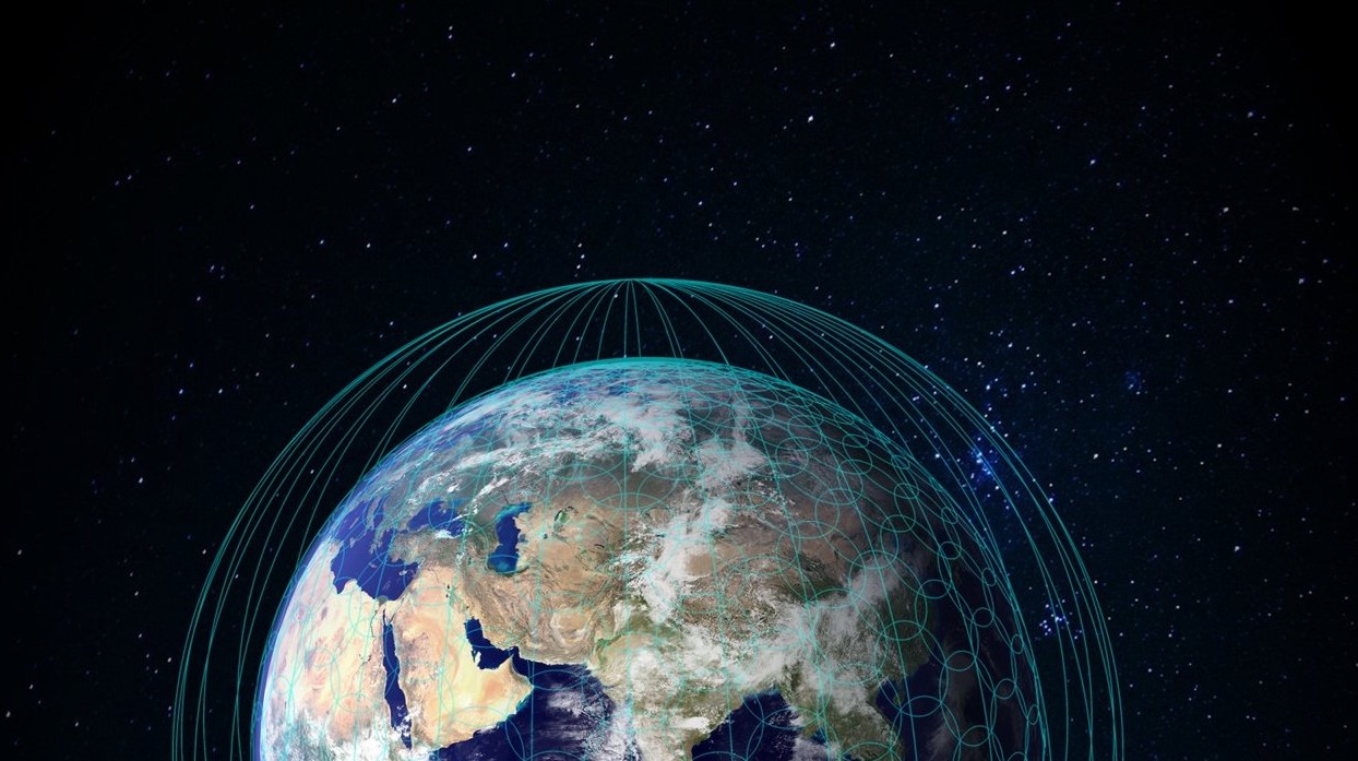 SpaceX и OneWeb рассказали о подробных планах по разворачиванию спутниковых сетей интернет-связи - 1