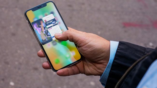 За пару месяцев темпы производства iPhone X выросли со 100 до 500 тыс. единиц ежедневно