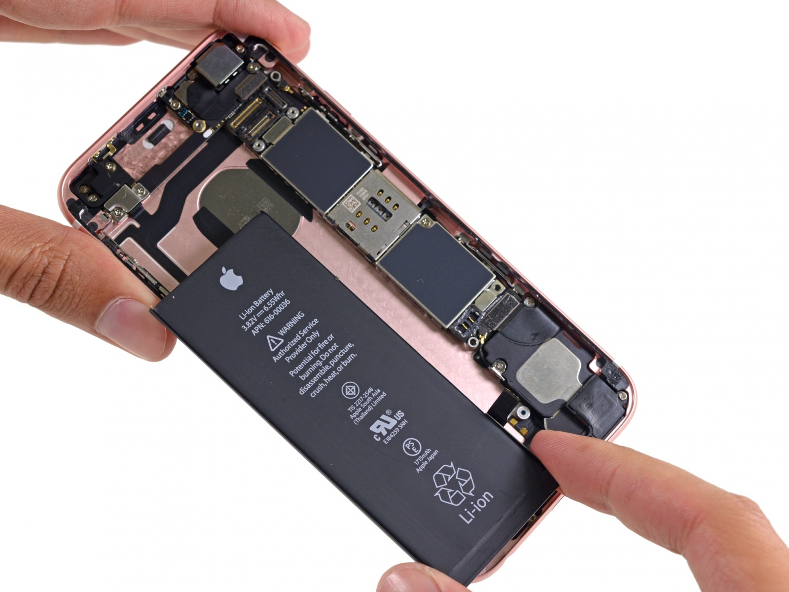 Apple призналась в замедлении старых iPhone - 2