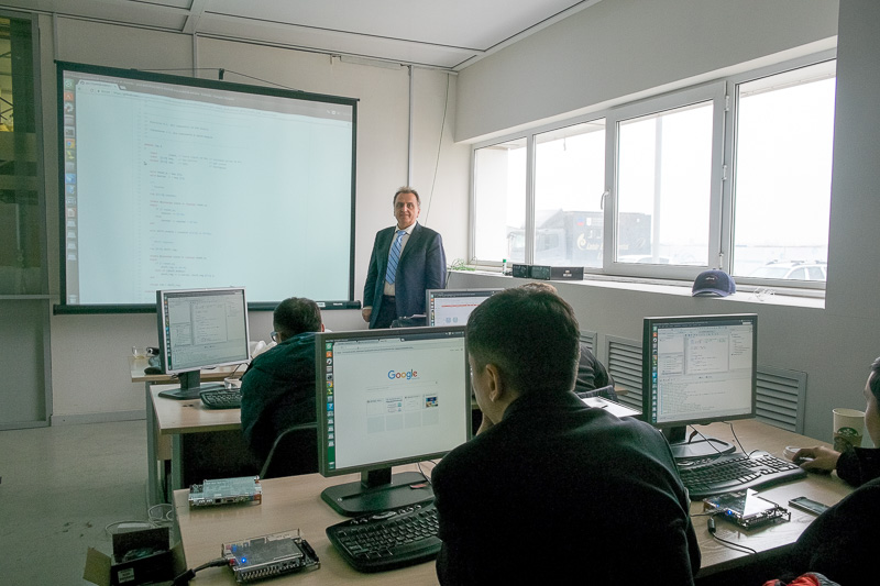 Суровая сибирская и казахстанская микроэлектроника 2017 года: Verilog, ASIC и FPGA в Томске, Новосибирске и Астане - 29 Суровая сибирская и казахстанская микроэлектроника 2017 года: Verilog, ASIC и FPGA в Томске, Новосибирске и Астане - 29