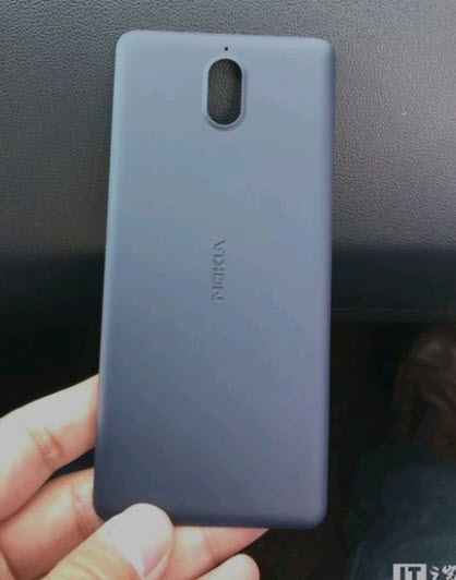 Опубликованы фотографии смартфона Nokia 1