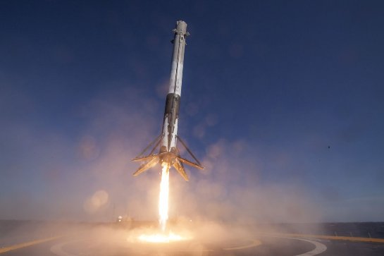 Watch SpaceX запускает спутник для Люксембурга на ракете Falcon 9