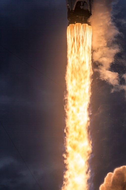 SpaceX достигла рекордной частоты пусков ракет: один раз в две недели - 3