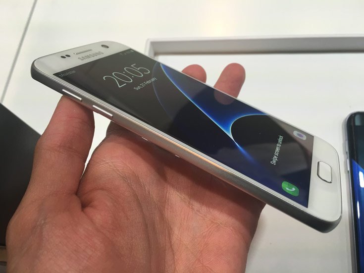 Названа новая дата выхода обновление Android 8.0 Oreo для смартфонов Samsung Galaxy S7 и S7 edge