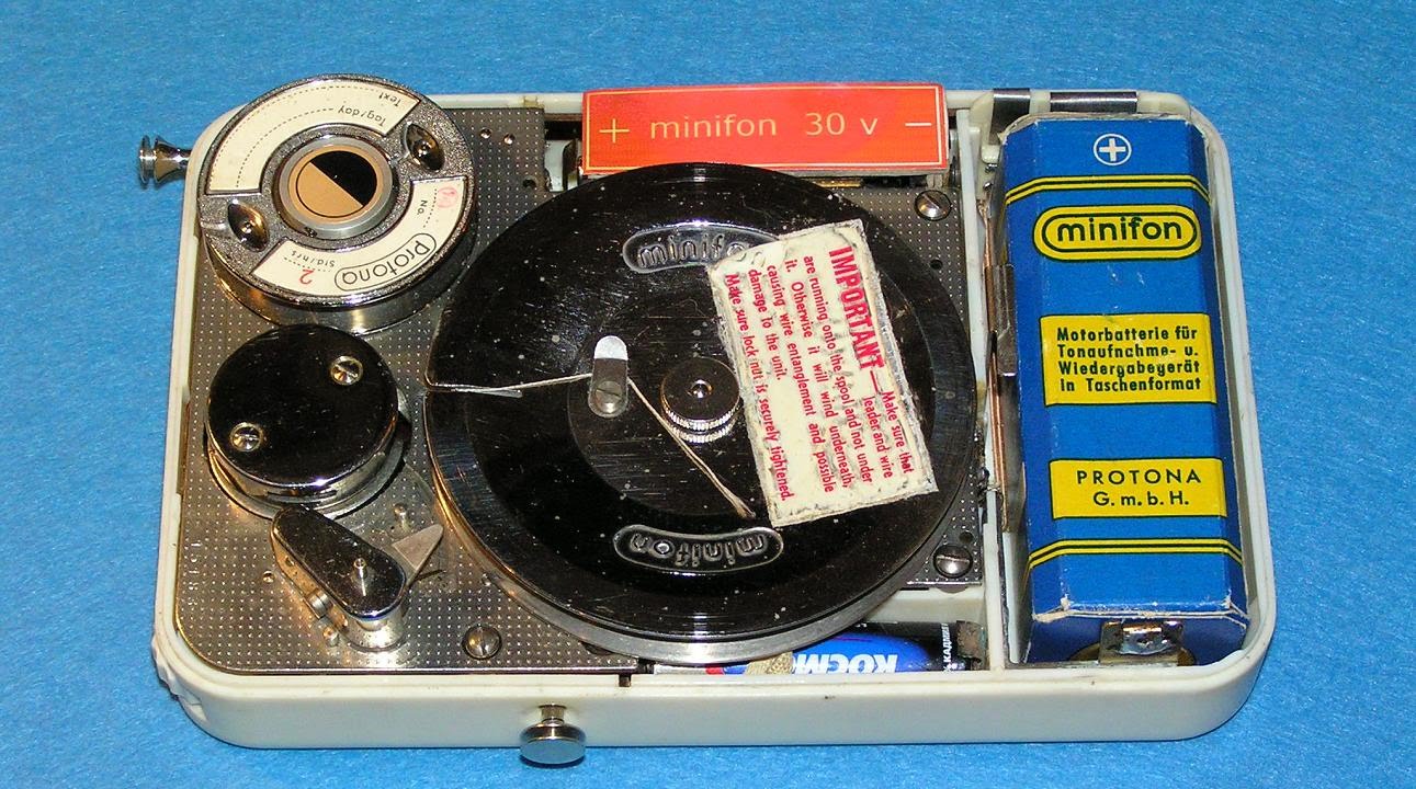 Аудиогаджет особого назначения: «теплый» ламповый диктофон и шпионские часы начала 50-х - 4