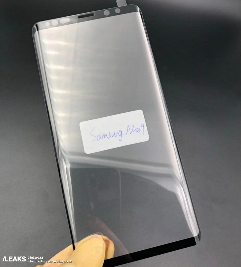 Фронтальная панель смартфона Samsung Galaxy Note9 запечатлена на фотографиях и в видеоролике