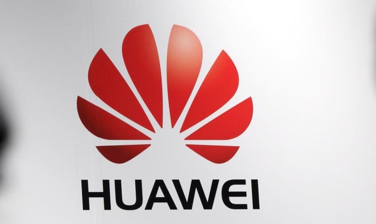 Huawei Mate 20 Pro приписывают наличие OLED-экрана размером 6,9″