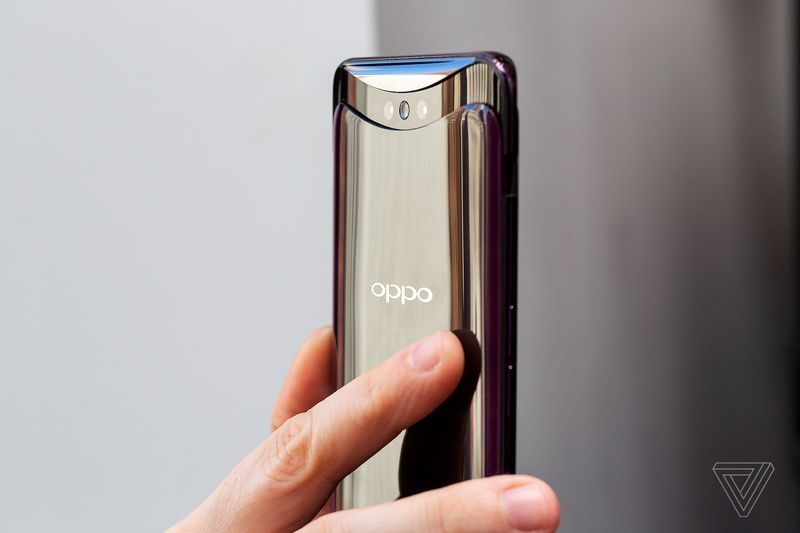 Смартфон Oppo Find X: мощный «безрамочник» с выдвижным блоком камер