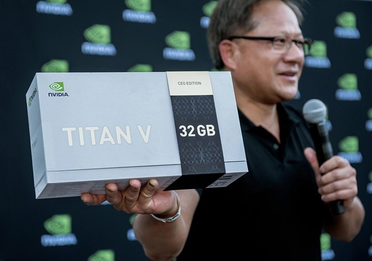 Дженсен Хуанг раздал исследователям 12 видеокарт TITAN V CEO Edition