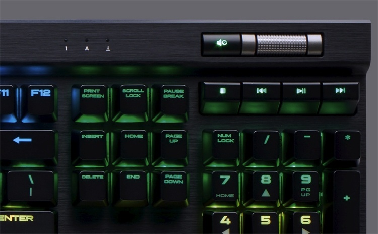 Для клавиатуры Corsair K70 RGB MK.2 доступны переключатели пяти типов